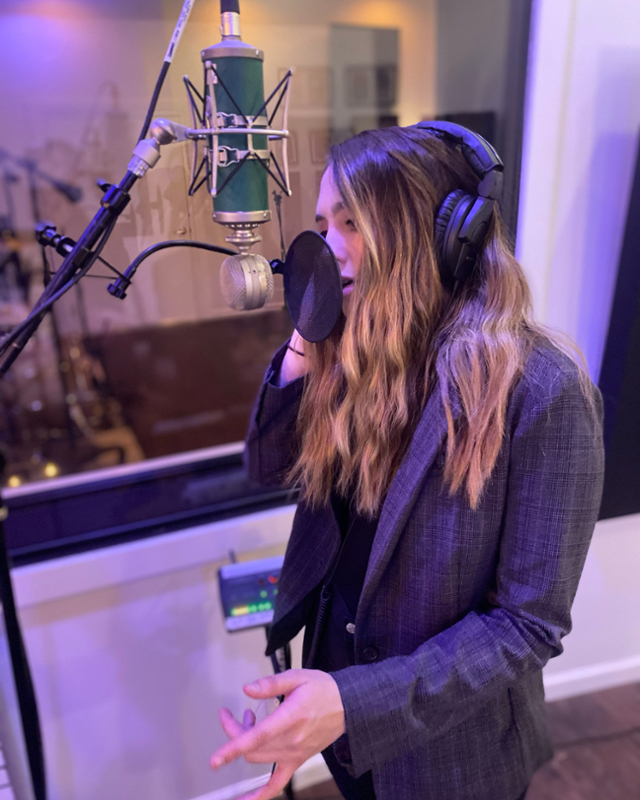 Ashley Wyatt in recording studio