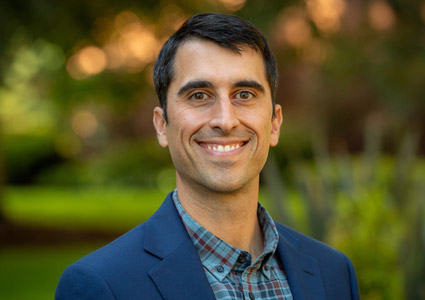 portrait of Josh Lovell '10