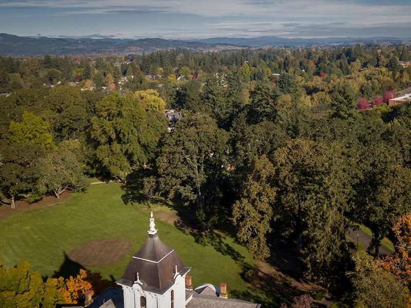 aerial view of McMinnville campus
