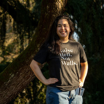 portrait of Kenna Tanouye '22