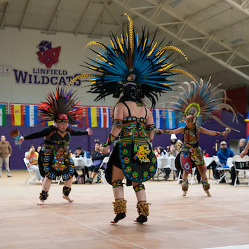 dance performance at Linfield's 2019 Hispanic Heritage Celebracion
