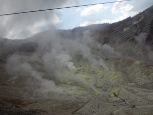 Sulphur pits in Owakudani